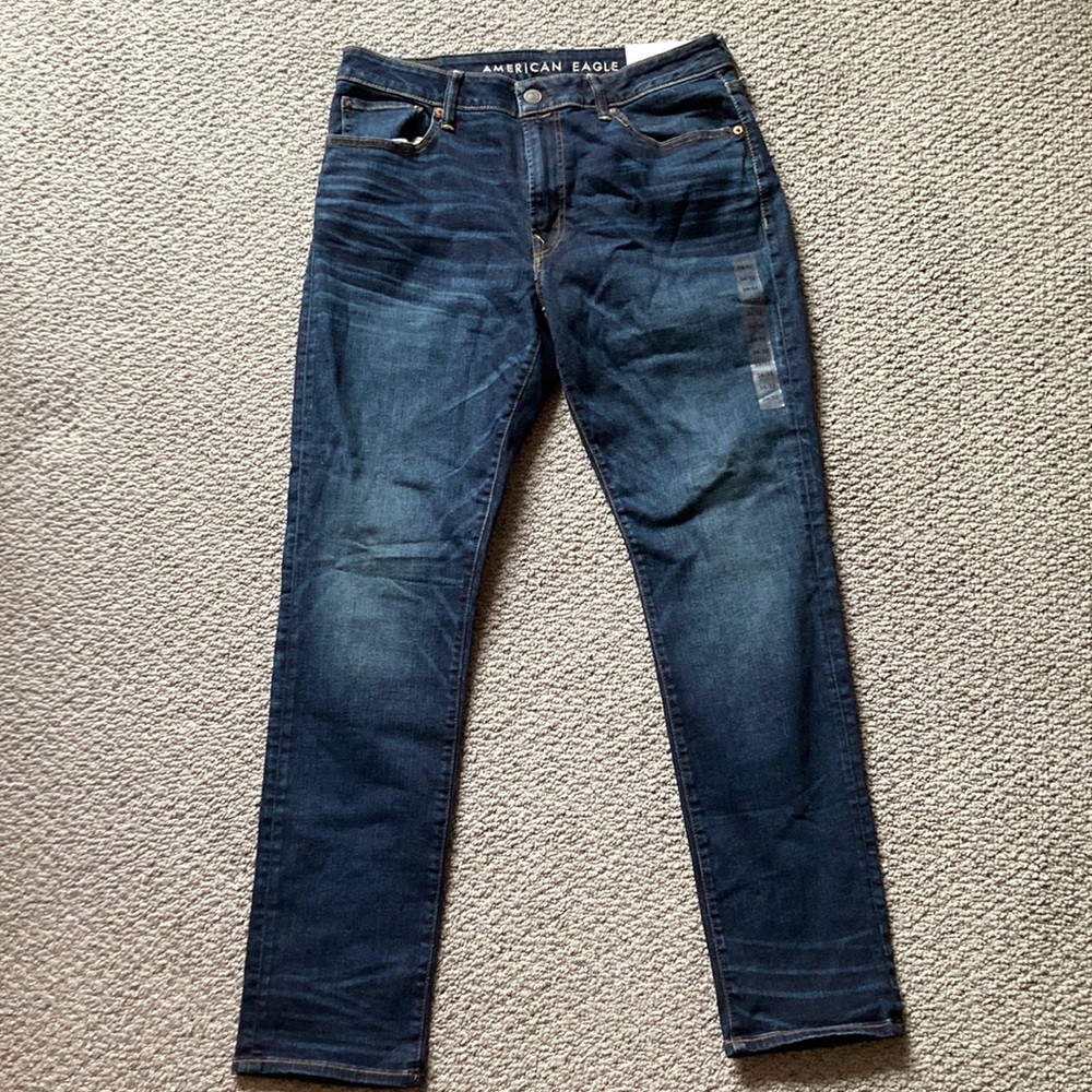 34x32 American Eagle Jeans (Never Worn)